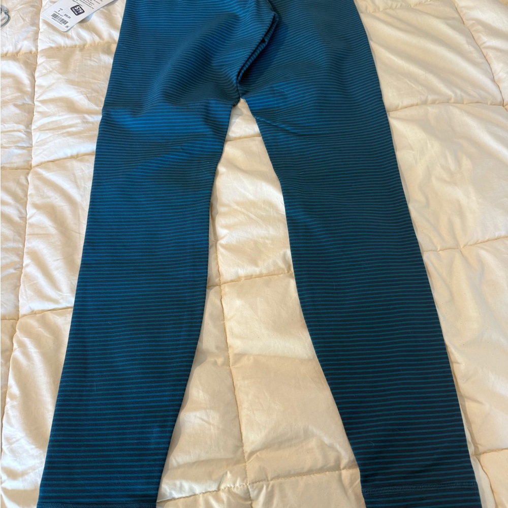 Lululemon Wunder Under Hi Rise Legging - Picture 4 of 4
